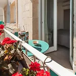 Bed & Breakfast Fema Apartment & Rooms - Housea 3*