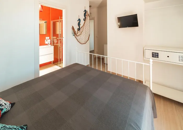 Fema Apartment & Rooms - Housea